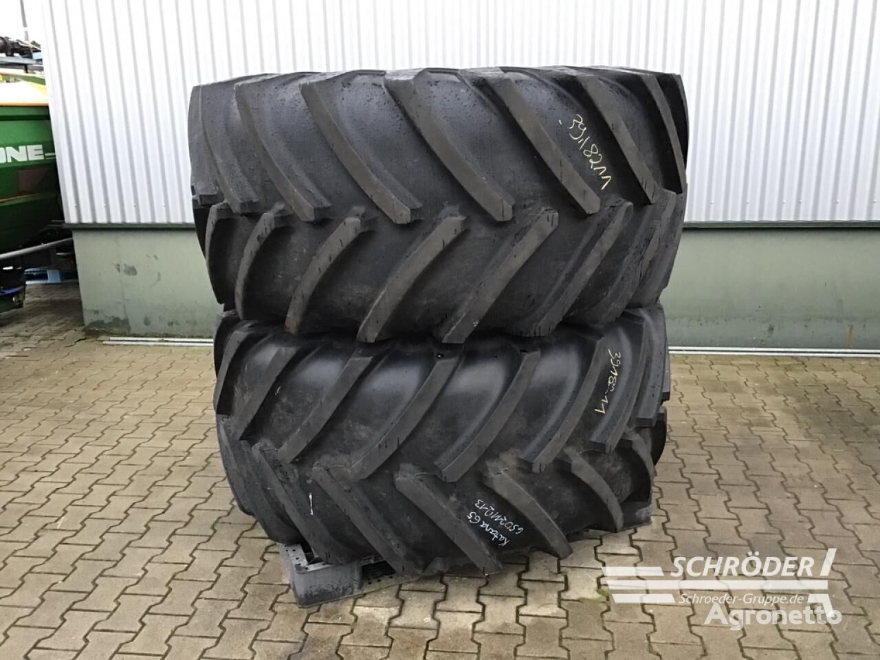 шина для трактора Michelin 2X 800/65 R32