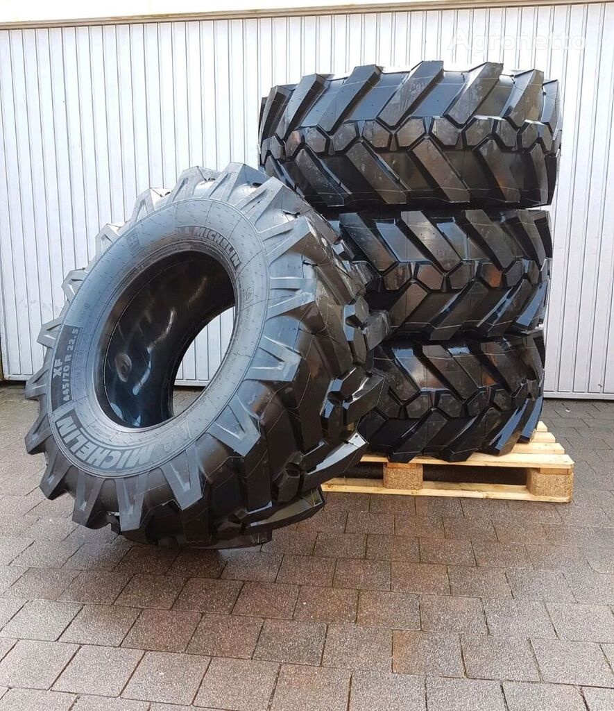 new Michelin 445/ 70R22.5_18 R22.5_175/A8_Michelin_XF_NEU tractor tire