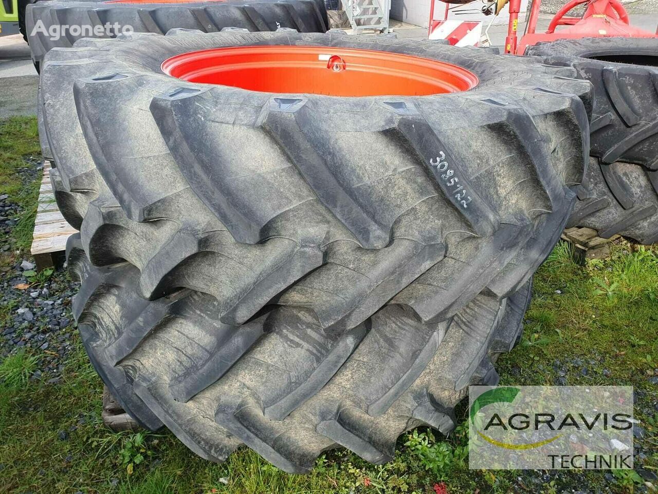 Sonstige/Other 520/70R38 neumático para tractor