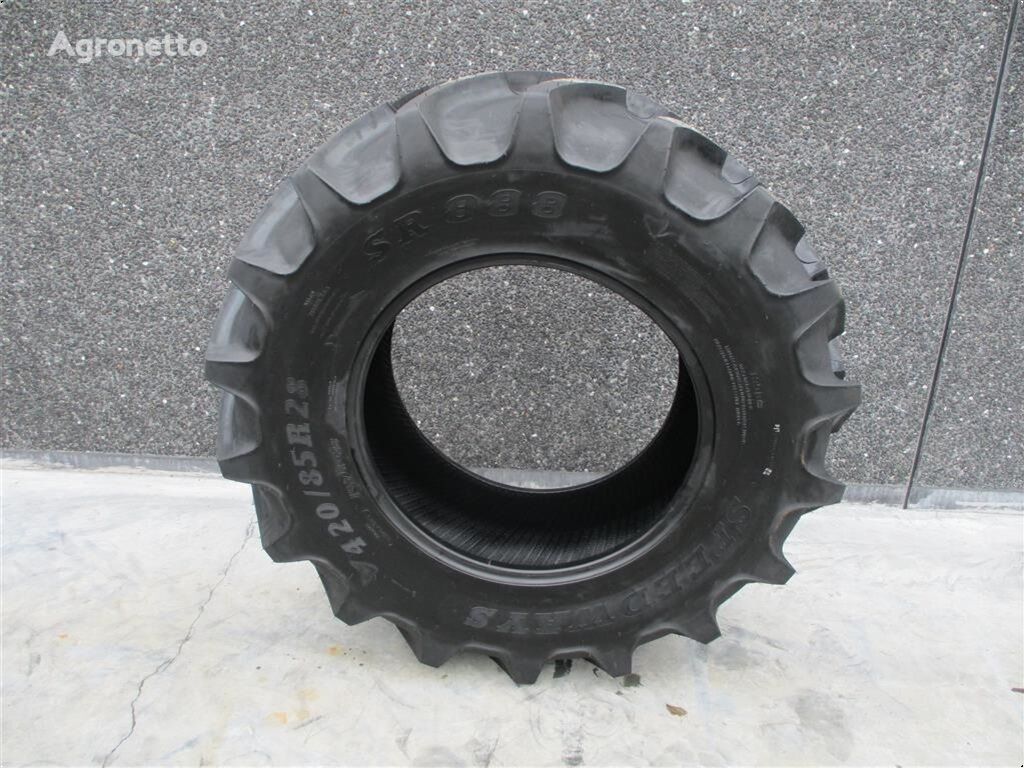 new Speedways (16.9R28) tractor tire