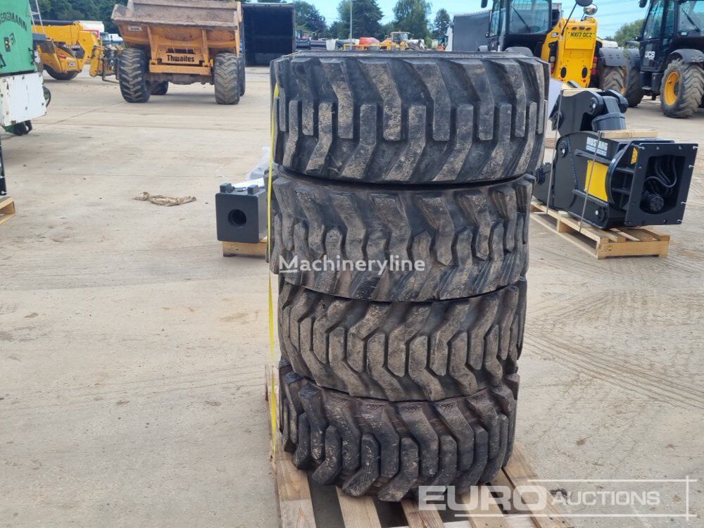 إطار العجلة لجرافة ذات العجلات 12-16.5 NHS Skidsteer Tyre (4 of)