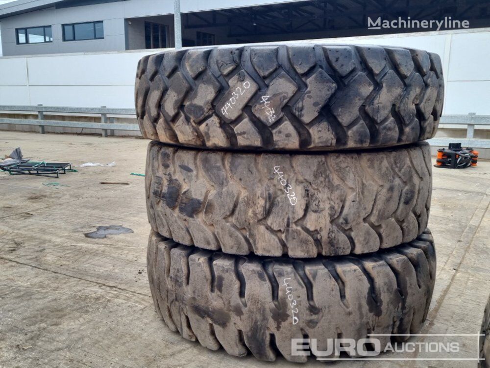 ελαστικό εμπρόσθιου φορτωτή 21.00R35 Tyre & Rim (3 of)