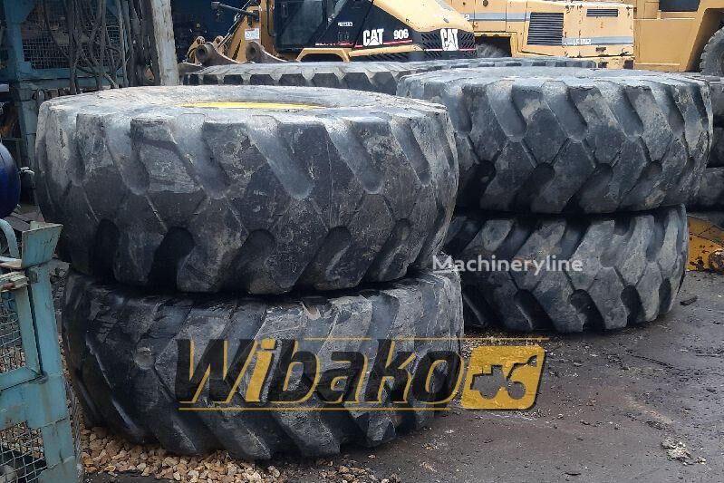 بيع إطار العجلة لجرافة ذات العجلات 23.5/25 | Machineryline TN إطار العجلة لجرافة ذات العجلات 23.5/25 - Machineryline