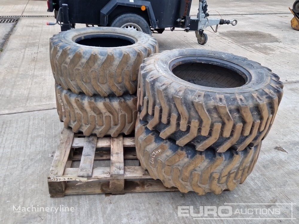 pneu pour chargeuse sur pneus BKT 12-16.5 Tyre to suit Telehandler (4 of)