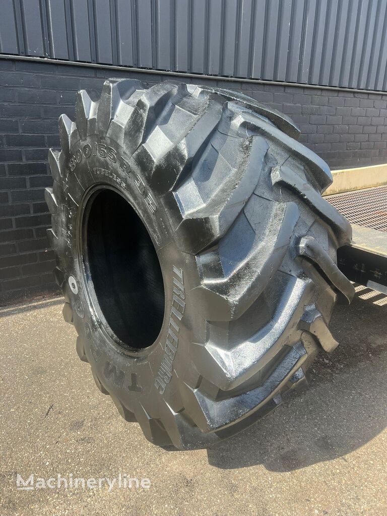 إطار العجلة لجرافة ذات العجلات Trelleborg 800/65R32 TM2000 40mm