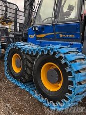 Pewag tire chain