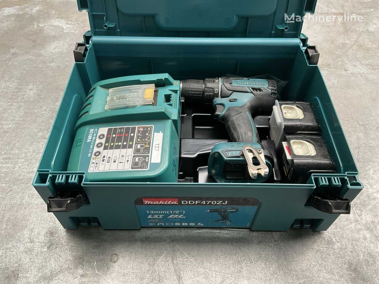 шуруповерт Makita DDF470