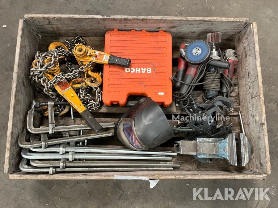 Blandet lot smedeværktøj og udstyr hand tool set for sale | Machineryline UG Blandet lot smedeværktøj og udstyr hand tool set - Machineryline