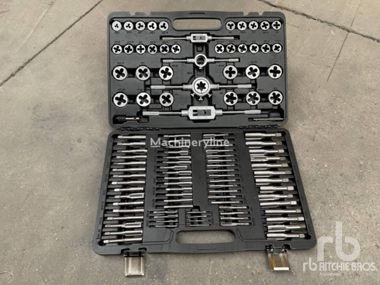 new WELGTEK 110 PCS METRIC AN CT20110A (Unused) hand tool set