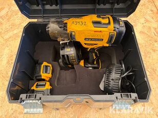 DeWalt DCN 45RN nail gun