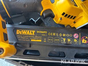 فروش nail gun DeWalt DCN 692 - تصویر 5 | Machineryline IR Nail gun DeWalt DCN 692 | تصویر 5 - Machineryline