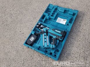 Makita GN900 nail gun