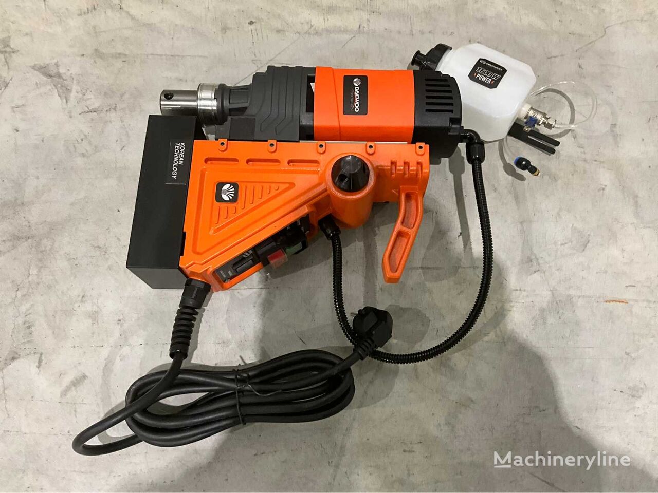 Daewoo DAMD 1600 power drill