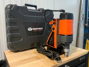 Daewoo DAMD1600 power drill