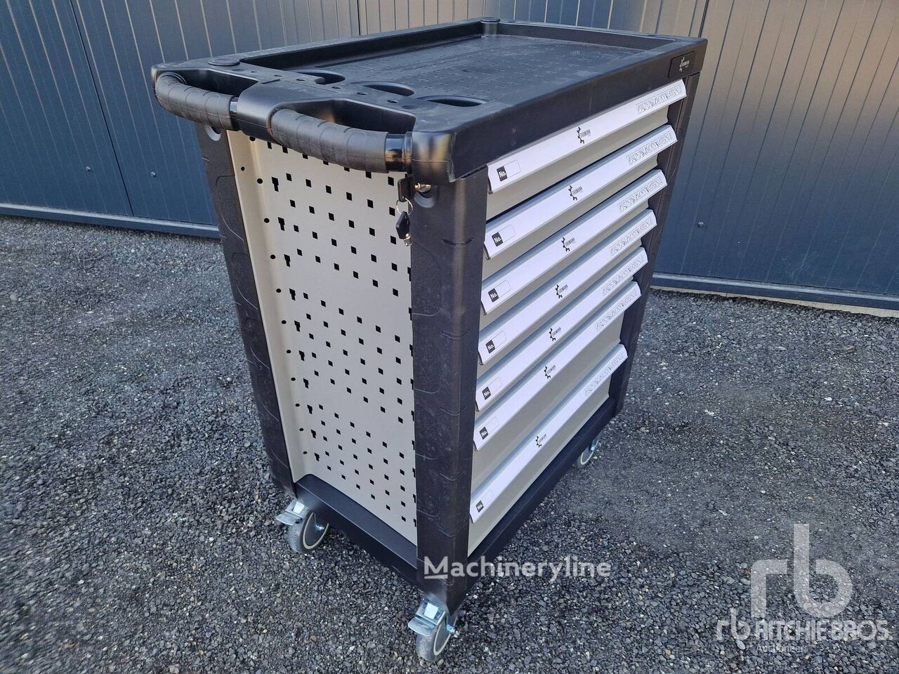 Armoire à outils Erdmann XXL-EDITION (Unused) à vendre | Machineryline FR Armoire à outils Erdmann XXL-EDITION (Unused) neuve - Machineryline