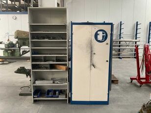Schrank mit Inhalt Schweißtechnik (2x) tool cabinet