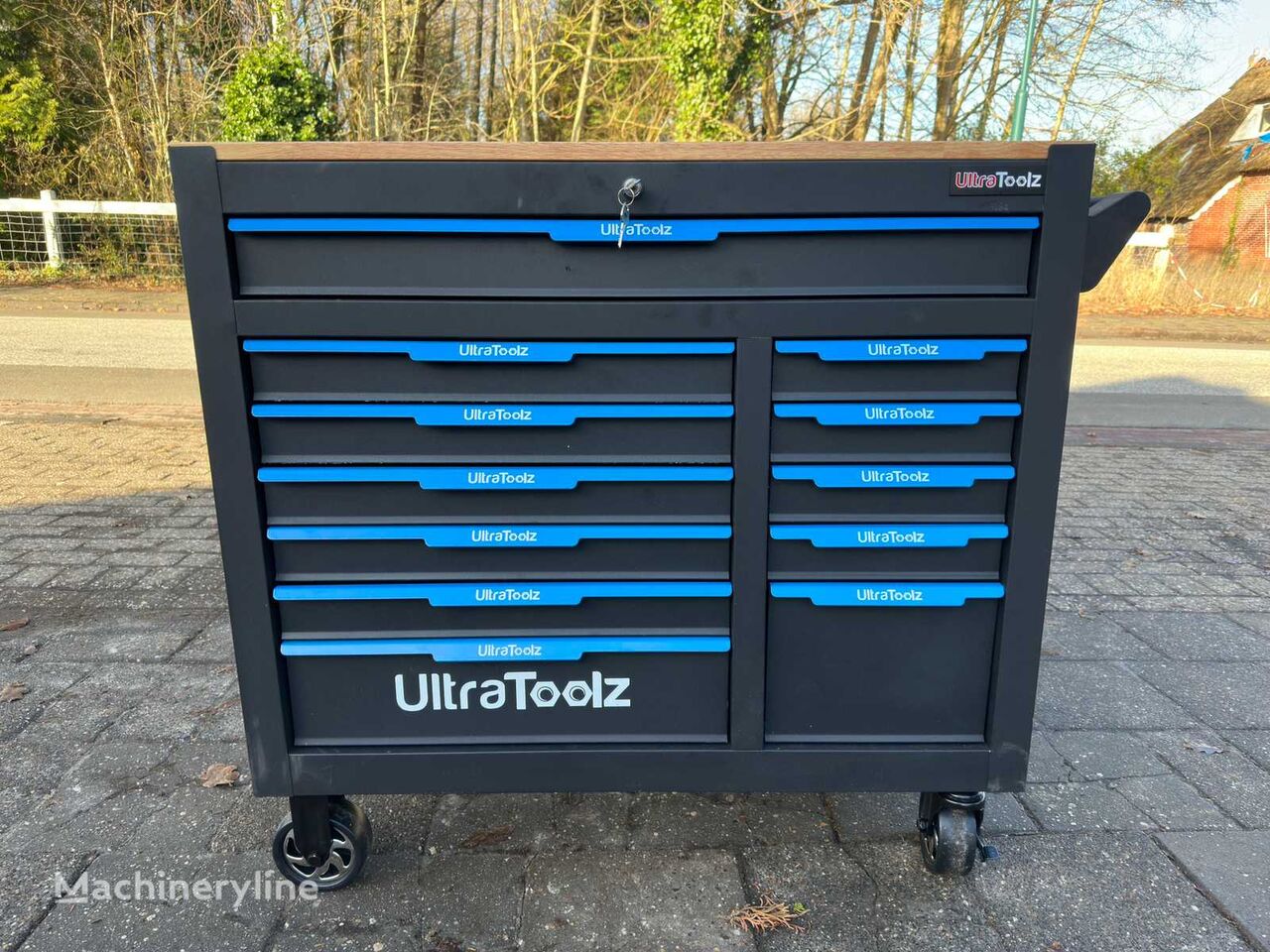 UltraToolz XXL 12/10 Werkzeugschrank