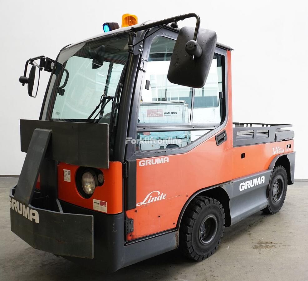 Linde P 250 127 tow tractor