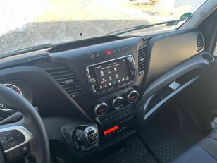 IVECO Daily 35S17 gr&uacute;a portacoches < 3.5t