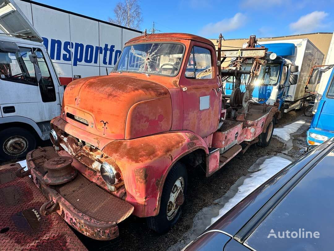 Ford C-600 šlep auto