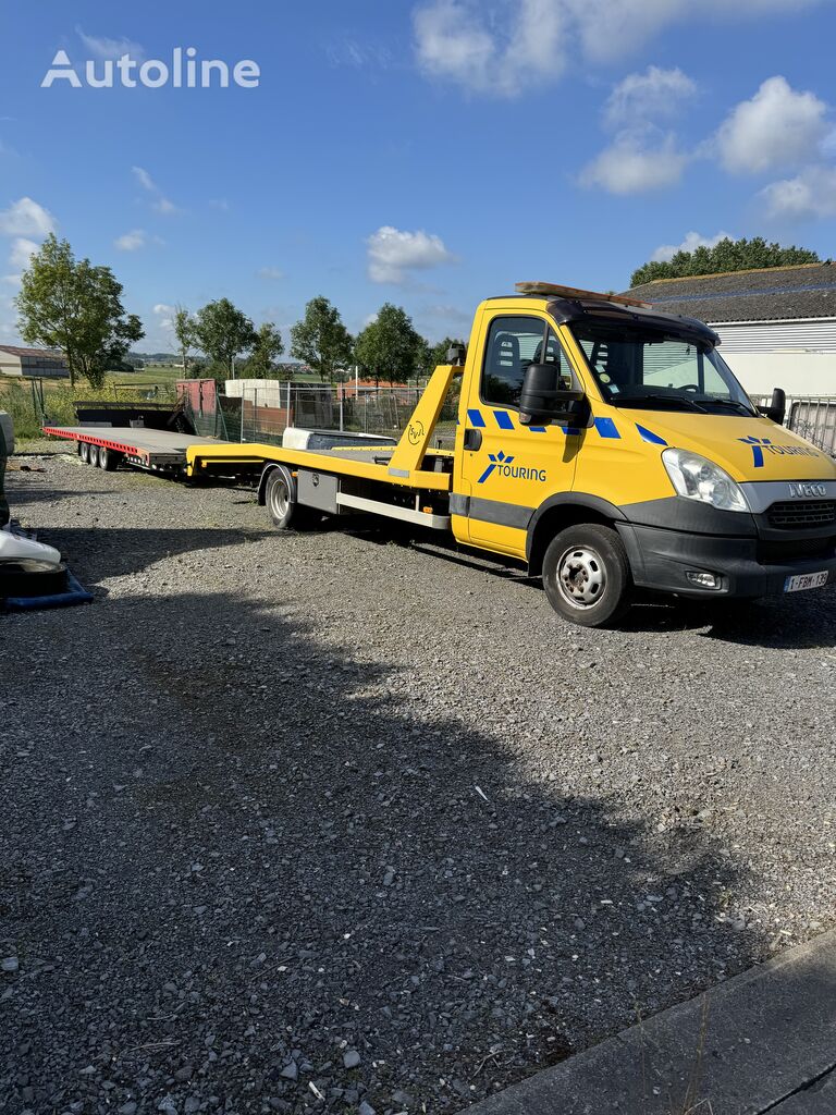 IVECO takelwagen + autotransporter aanhanger