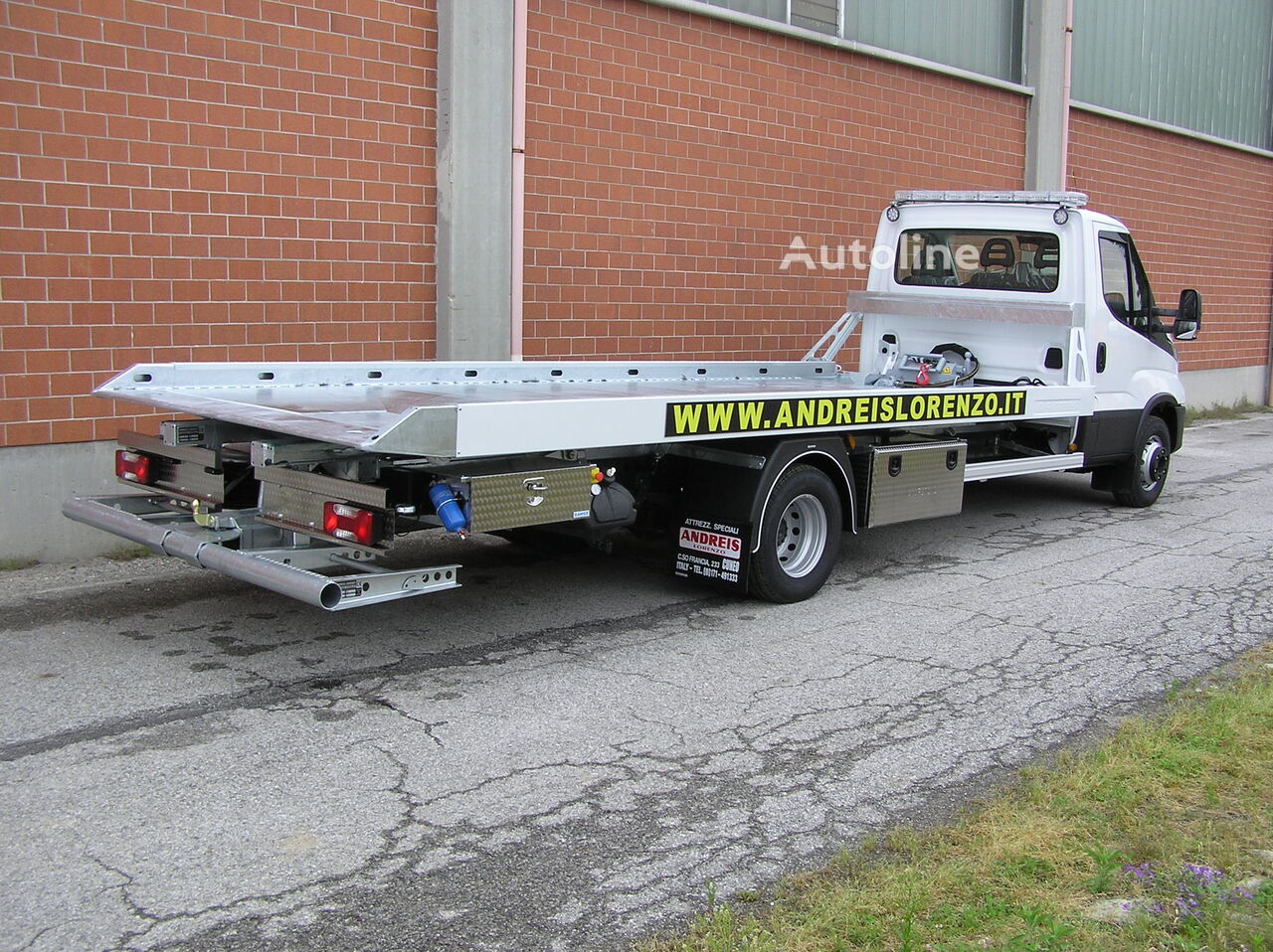 dépanneuse IVECO DAILY 72C18 neuve