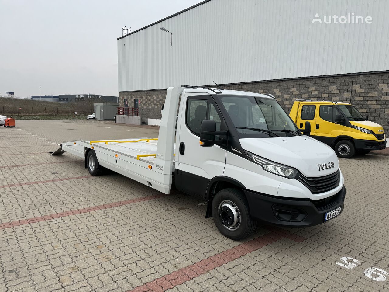 новый эвакуатор IVECO Daily  70C18P/Hi Matic /