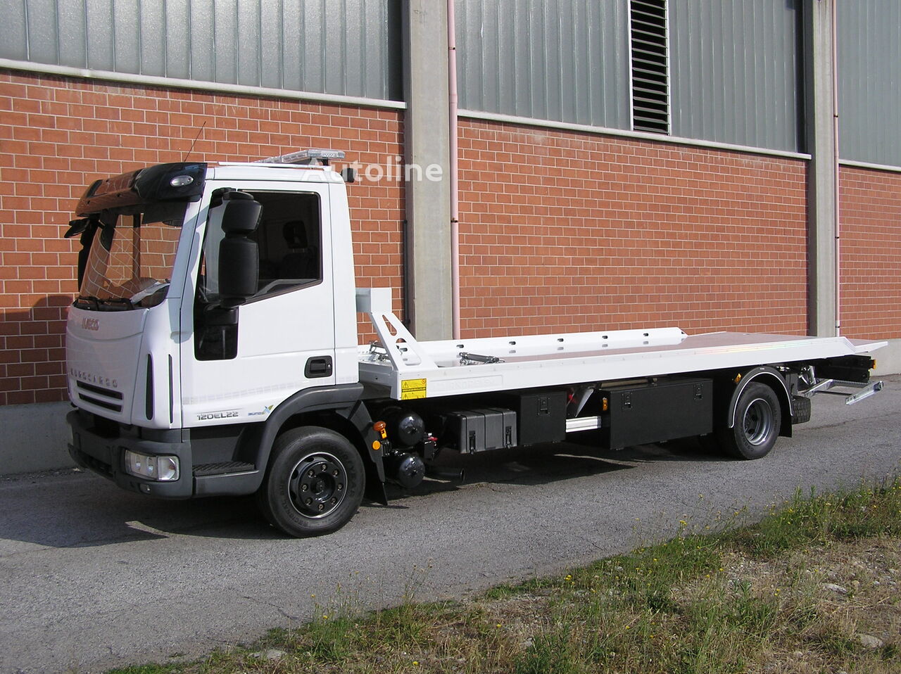 new IVECO EUROCARGO 120 tow truck