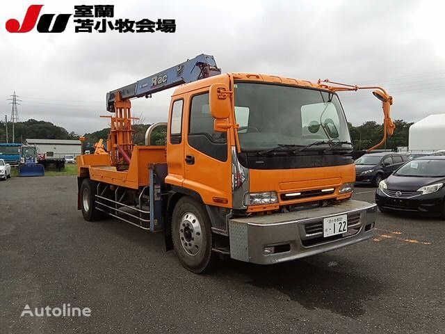 Isuzu FORWARD 牽引車