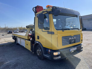 MAN TGL 12.210 tow truck