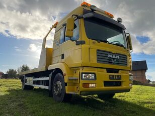 MAN TGM 18.330  tow truck