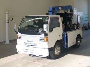 Mazda TITAN gr&uacute;a portacoches