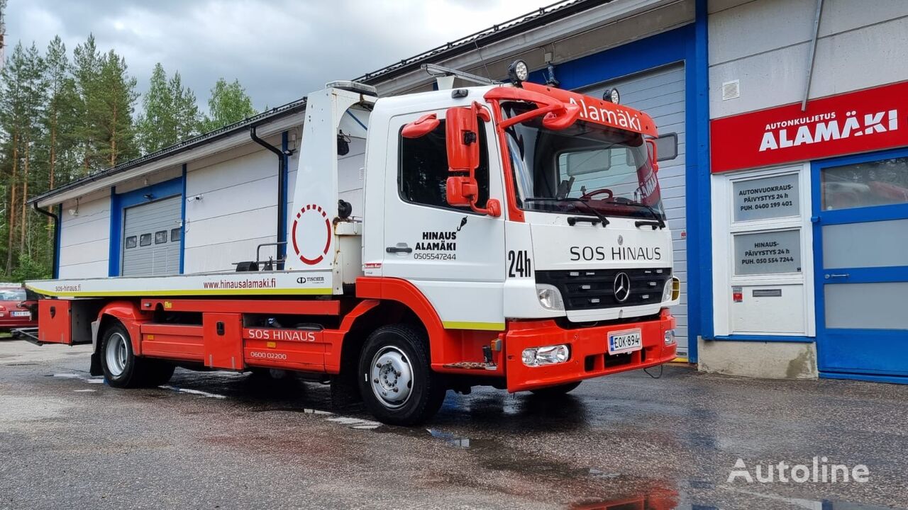 Mercedes-Benz Atego 1024 tow truck