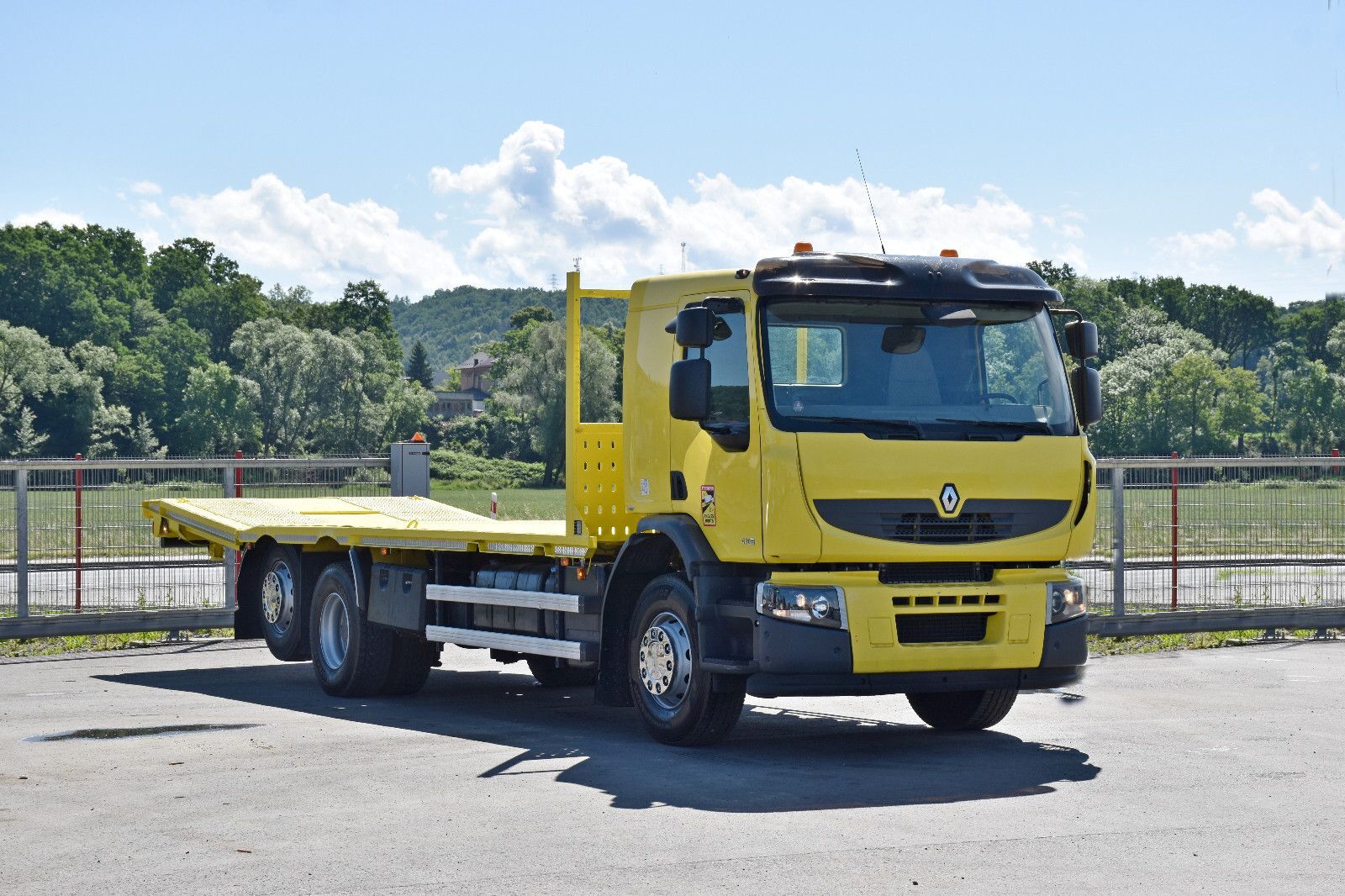 эвакуатор Renault PREMIUM 410