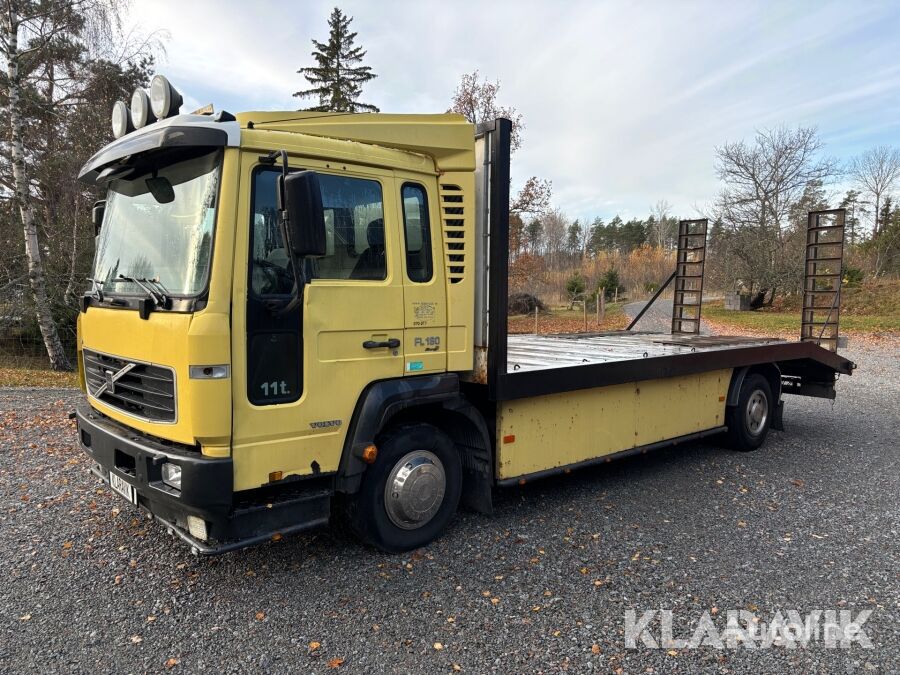 эвакуатор Volvo FL 180