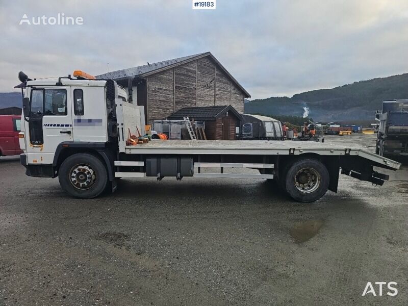 dépanneuse Volvo FL6