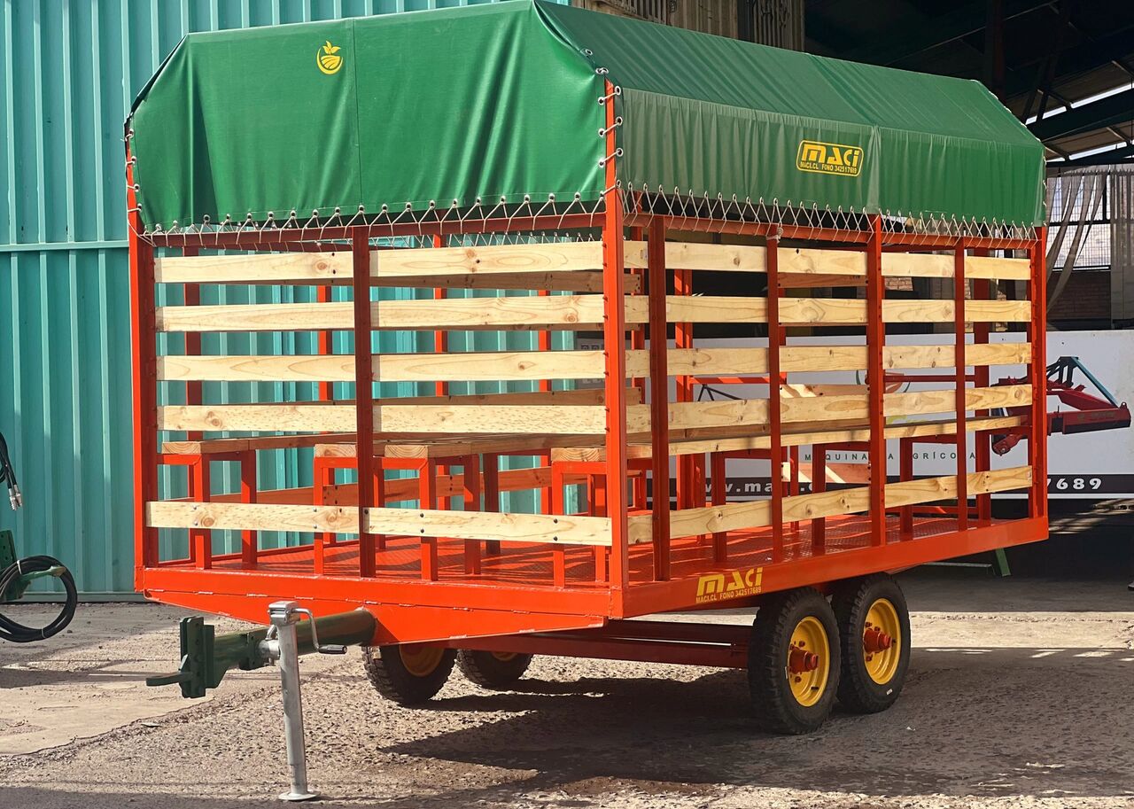 Carro transporte de personal tractor trailer