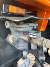 Купити причіп тракторний Dezeure K33 - Зображення 24 | Agriline UA Причіп тракторний Dezeure K33 | Зображення 24 - Agriline