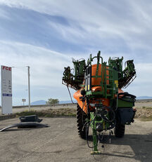 pulv&eacute;risateur tra&icirc;n&eacute; Amazone UX 4200 Sp&eacute;cial 40Km/h 30M-Iso/Bus endommag&eacute;