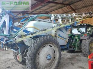 Blanchard Grand large 3200 trailed sprayer