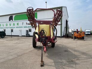 pulv&eacute;risateur tra&icirc;n&eacute; Hardi NAVIGATOR 3000 Ťahan&yacute; postrekovač VIN 248