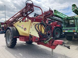 Hardi Navigator 4000 trailed sprayer