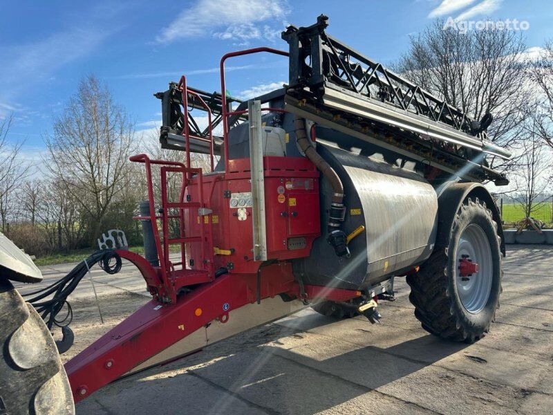 Horsch Leeb 6 GS trailed sprayer