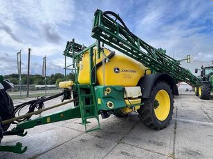 John Deere 740  trailed sprayer