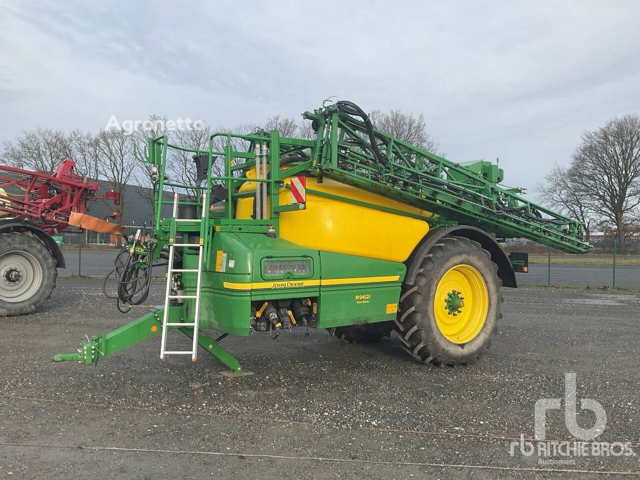 обприскувач причіпний John Deere R962I POWRSPRAY 30 m