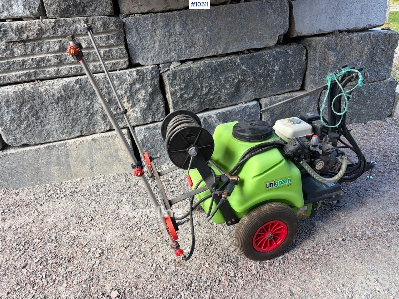 Pulvérisateur traîné Unigreen CR125P - Agroline