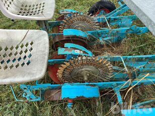 Monosem Super six transplanter for sale - Image 19 | Agroline KE Monosem Super six transplanter | Image 19 - Agroline