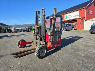 Moffett M4.25,3 truck mounted forklift