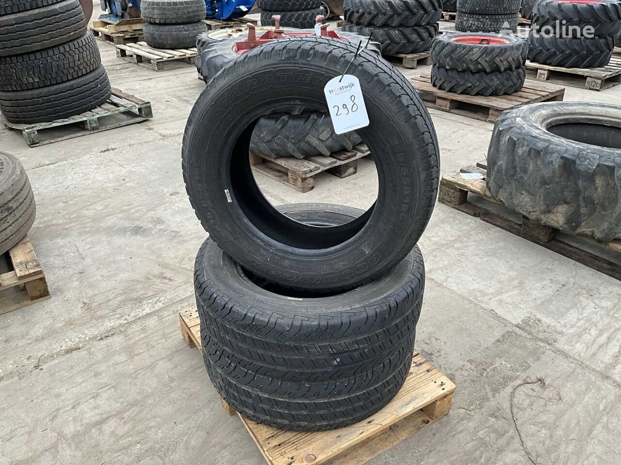 Autoband (3x) truck tire