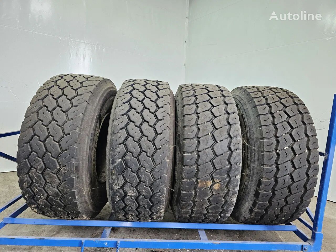 nákladná pneumatika Bridgestone 445/65R22.5